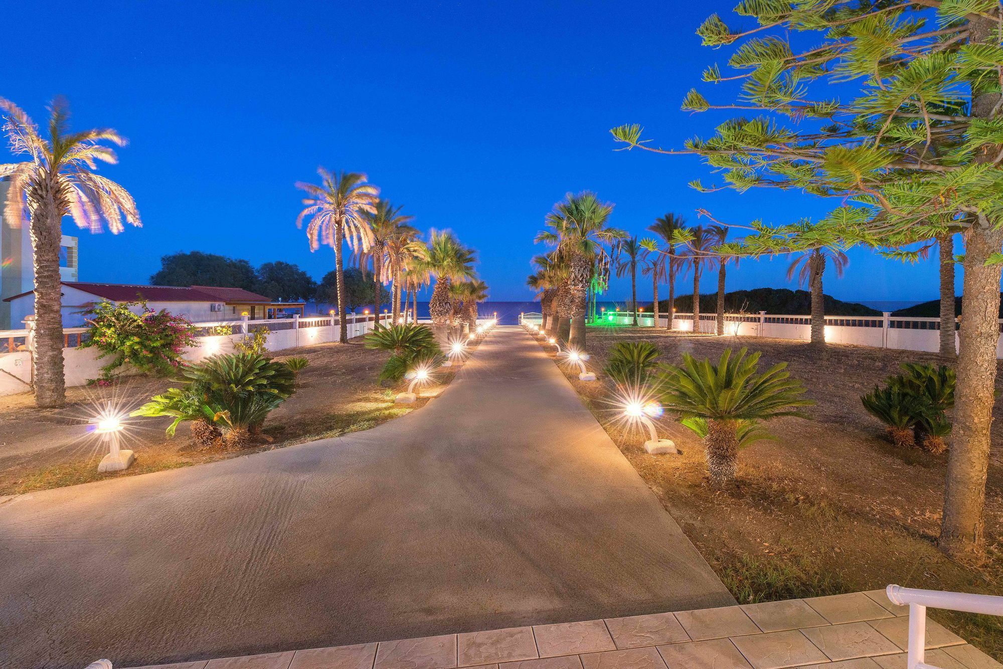 Villa Maria Beachfront Residence Kiotari Exterior foto